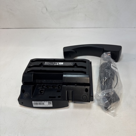 Polycom VVX 301 VoIP Phone HD Business Office Desktop 6 Line 2200-48300-025 - Picture 3 of 3